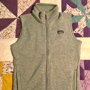 Patagonia Women’s sweater fleece vest